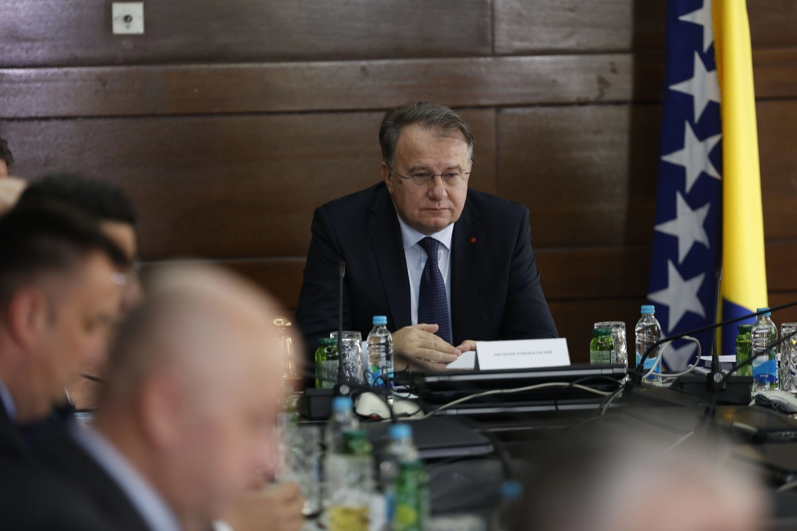 Vjeruje li itko u Vladu FBiH?