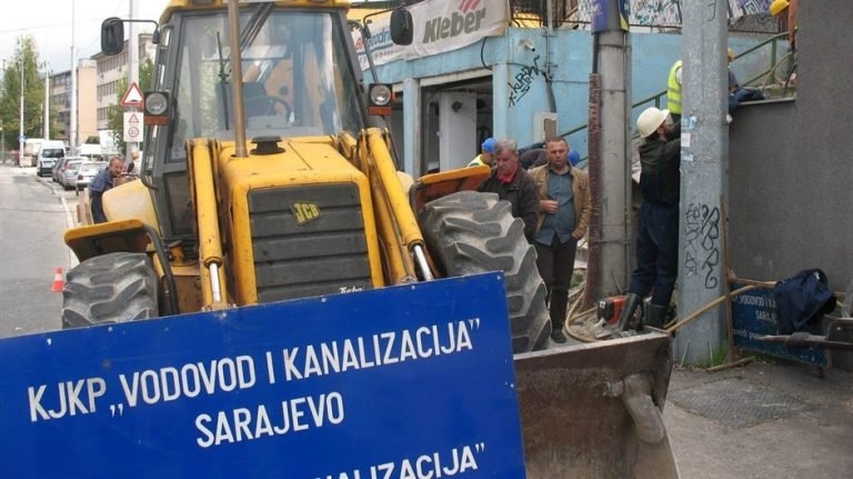 Sarajevski Vodovod pod lupom revizora: 47 miliona KM sumnjivih dugova, preko 70% vode nestaje, Vlada ne reaguje