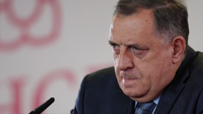 Ambasada SAD: Razmatramo da li ponašanje Dodika ispunjava prag za ponovno uvrštavanje na listu sankcioniranih