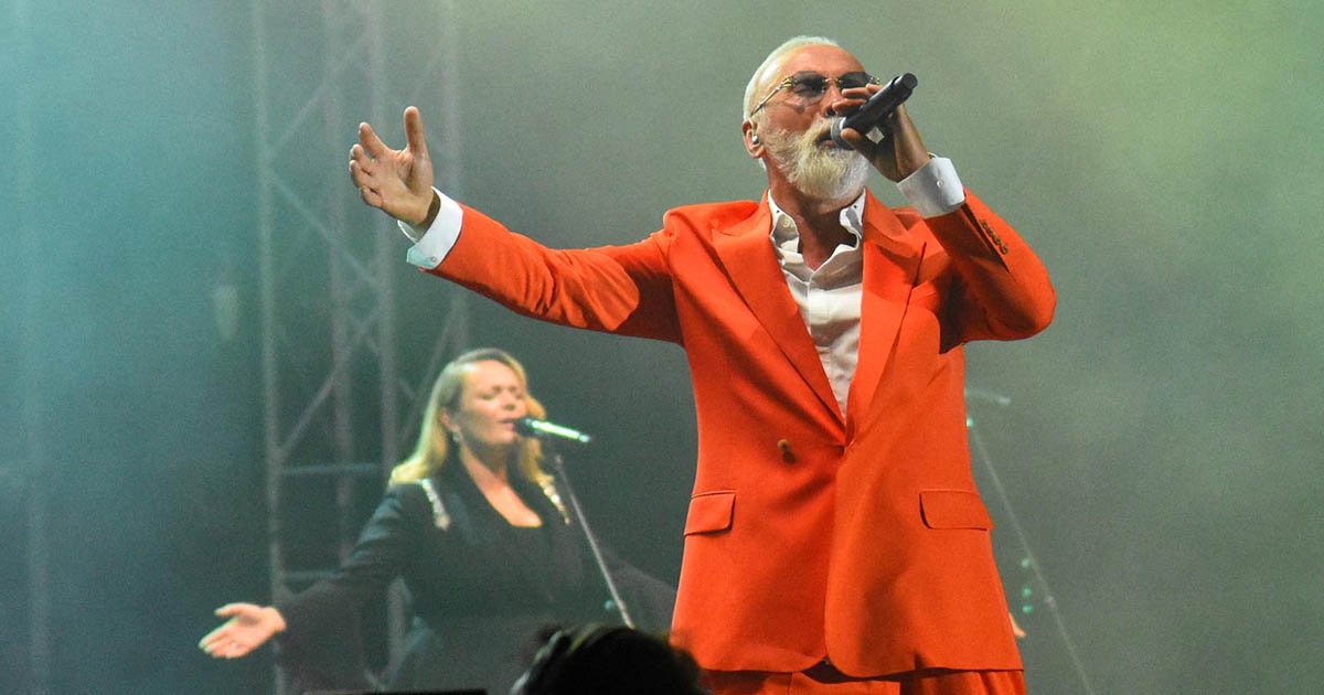 Dino Merlin objavio kad kreće prodaja za novi koncert na Koševu