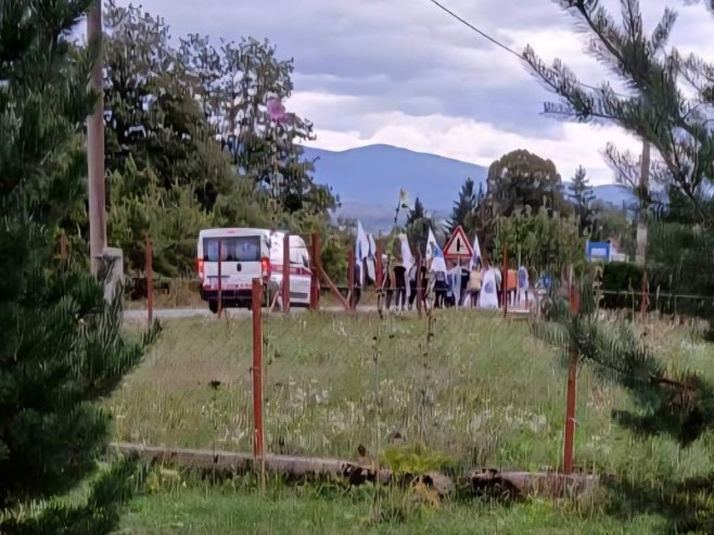 Ratnim zastavama tzv. Armije BiH i pokličima "Alahu ekber" opet zastrašuju srpske povratnike