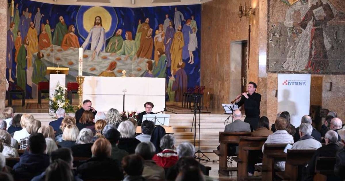 Napretkov Uskrsni koncert održan uz ansambl Camerata Garestin