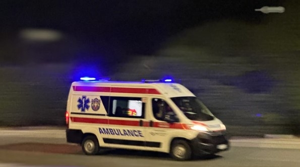 STRAVIČAN PAD Djevojčica (14) tokom treninga pala sa konja, hitno je prevezena u bolnicu