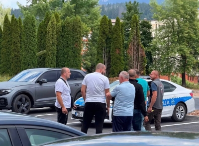 „Nasilje u uniformi je najopasniji oblik nasilja“: Traži se istraga o postupanju policije na Palama