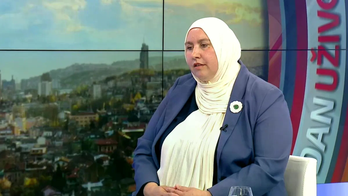 Smajić: Srebrenica ne smije živjeti samo 11. jula, nakon povratka nam je ostalo jedino dostojanstvo
