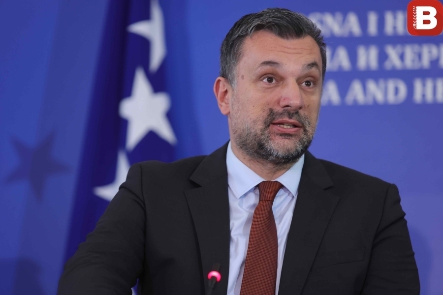 'VRIJEME SAMO ZA RIJEČI JE PROŠLO': Zbog dešavanja u Srbiji, šef bh. diplomatije alarmirao Ameriku, Evropu i islamski svijet