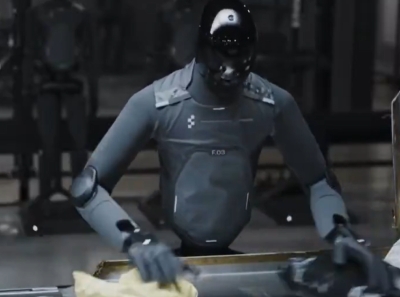 BUDUĆNOST JE STIGLA: Pogledajte kako humanoidni robot Helix-02 odrađuje cijelu smjenu u skladištu (VIDEO)