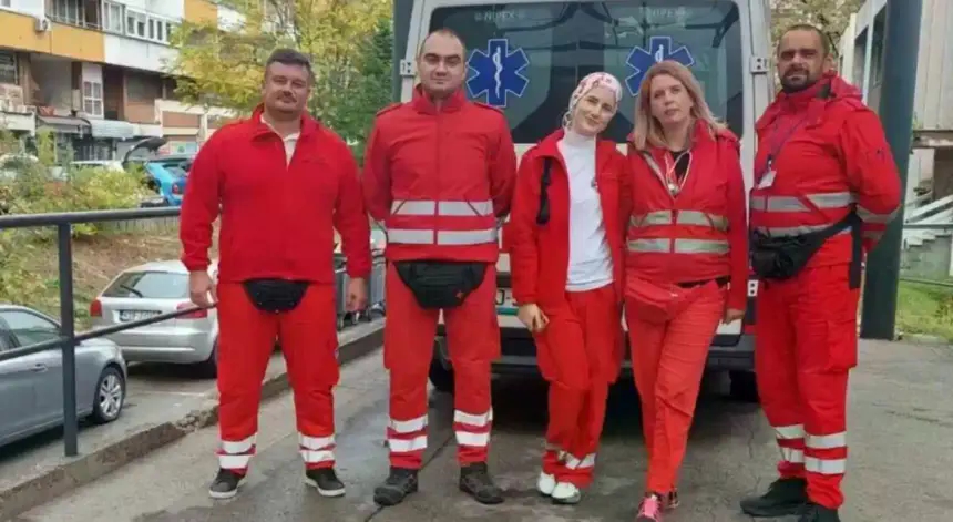 Dječak rođen u reanimobilu: Tim Hitne pomoći uspješno obavio porod