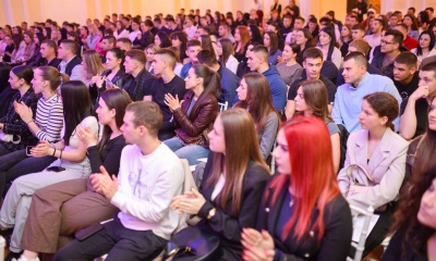 Važno obavještenje: Grad Banjaluka objavio kada maturanti mogu preuzeti vaučere