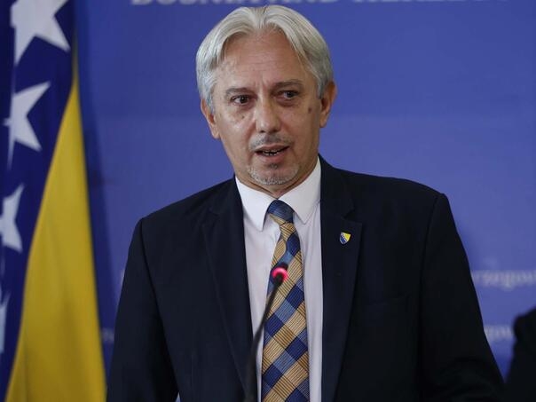 Kovačević o zabrani fan zona: Da mogu, zabranili bi i postojanje BiH