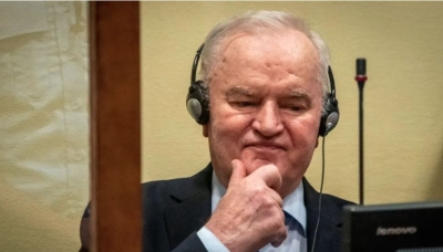 Njemački mediji o dešavanjima u Srbiji: "Aktiviste tuku, a veličaju krvnika i ubicu"