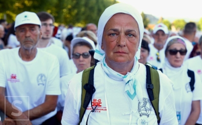 Emotivni prizori: Više od 6.000 učesnika Marša mira stiglo u Potočare