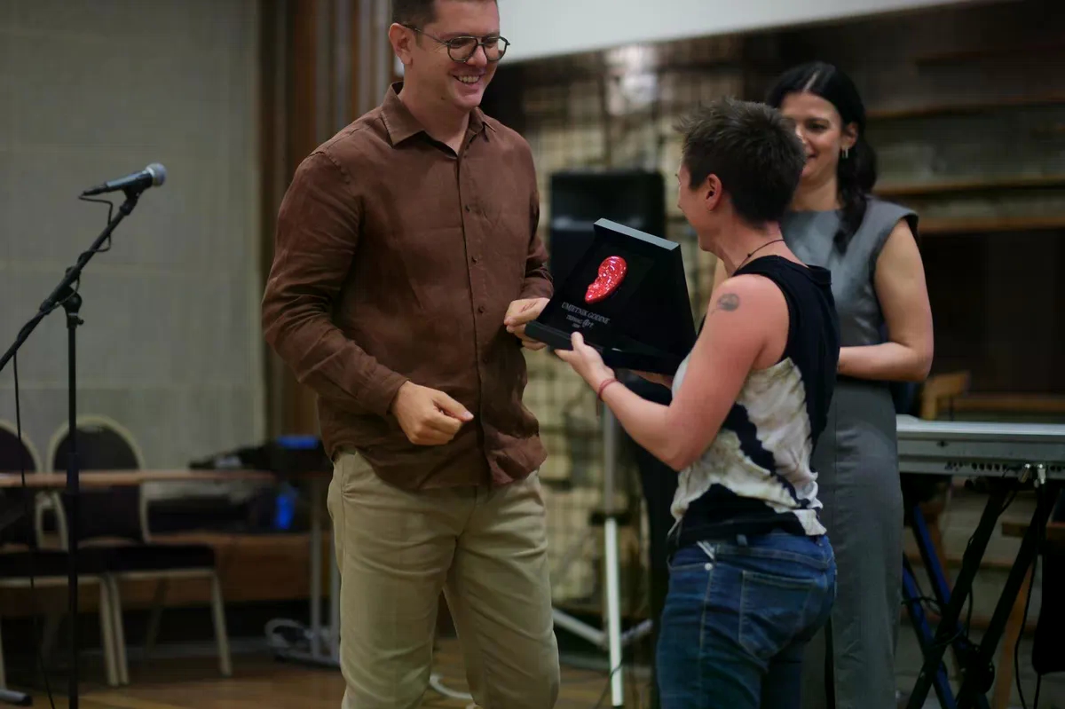 Na Jahorini završen festival TermagART: Juliet Walker uručena nagrada „Crveno uho“