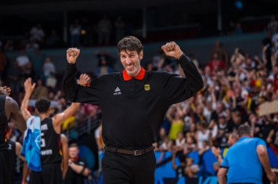 Otkriven šokantan podatak: Koliko je kilograma zbog teške infekcije izgubio selektor Njemačke tokom Eurobasketa