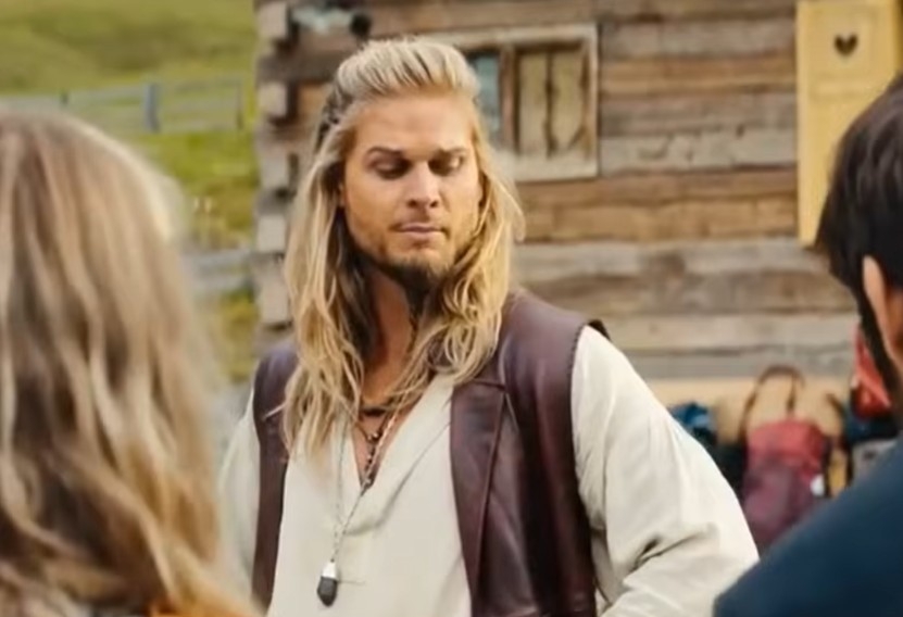 (VIDEO) "Preslatki psi i nevjerovatno zgodan bivši fudbaler" Ovaj novi film na Netfliksu je ZALUDIO SRBE