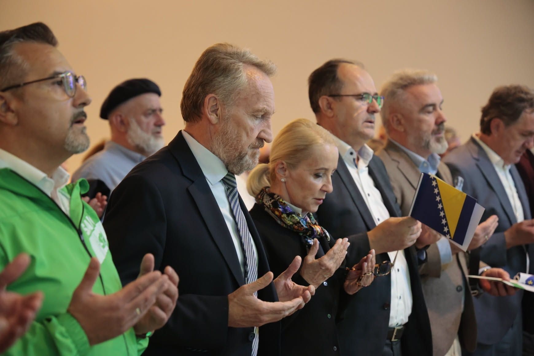 Izetbegović: Imamo mi i mane, ali imamo ponos i kičmu, narod se uvijek uhvati za SDA kao za svoje uže