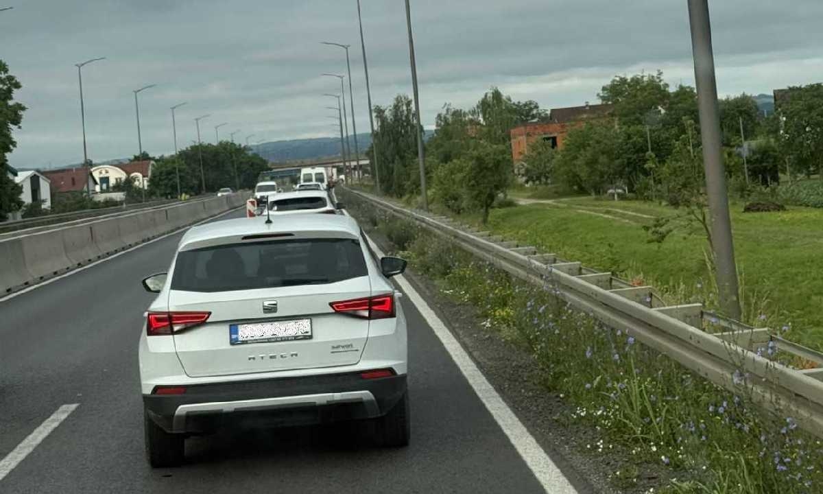 Brza cesta Laktaši – Banjaluka: Kilometarske kolone i potpuni kolaps u oba smjera