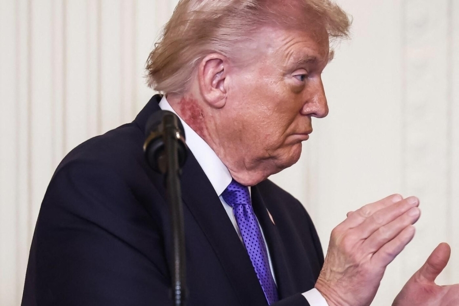 NEVJEROVATNO: Pogledajte šta je radio Donald Trump za vrijeme žestokih napada na Iran...
