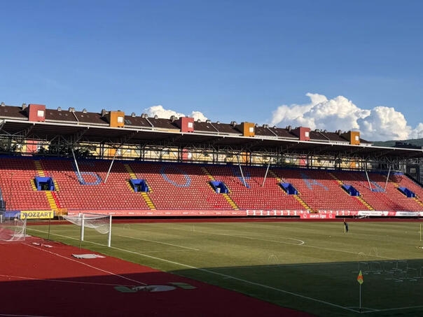 Borac završio radove na Gradskom stadionu, navijači nisu zadovoljni