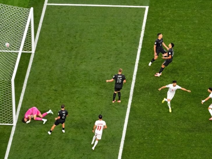 Gaf obišao svijet: Komentator promašio ekipe (VIDEO)