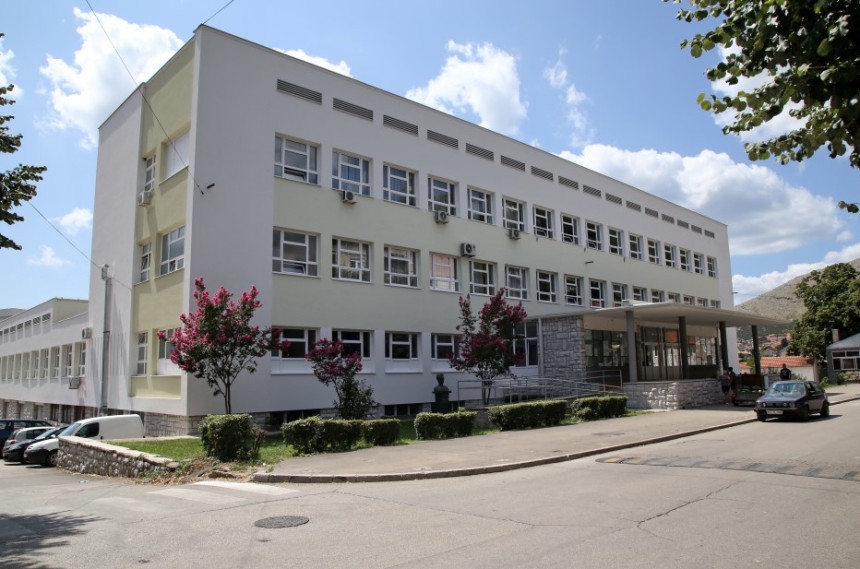 Lažne dojave o bombi u školama u Trebinju