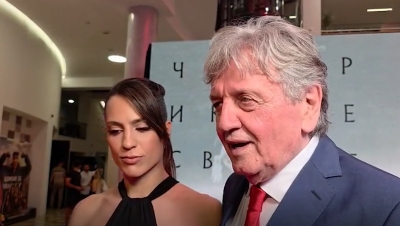 (VIDEO) "Ovo je priča koju svako treba da pogleda" Radoš Bajić nagrađen ovacijama na premijeri novog filma