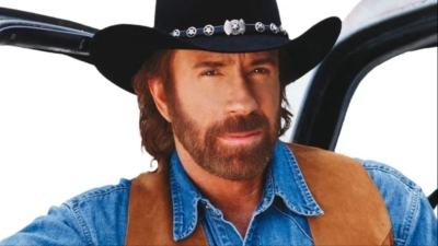 Porodica Čaka Norisa upozorila javnost: Šire se lažne priče o smrti