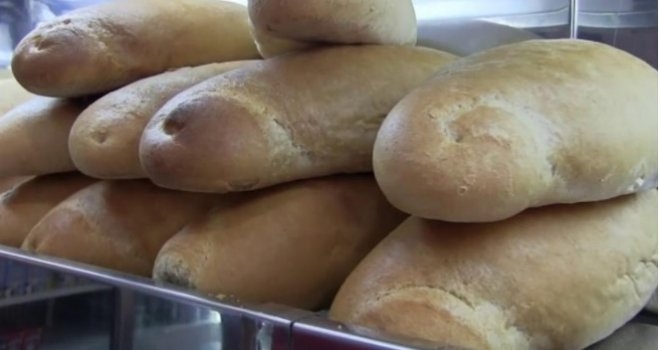 Hljeb star tri dana bolje nemojte bacati: Ovo su tri stvari za koje je bolji od svježeg