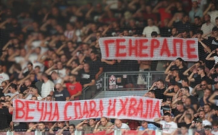 Skandirali zločincu Ratku Mladiću, a sada je stigla kazna: UEFA sankcionisala Crvenu zvezdu i Delije
