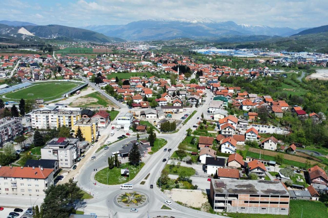 POGLEDAJTE nove odluke Općinskoga vijeća i imenovanja u općini Vitez
