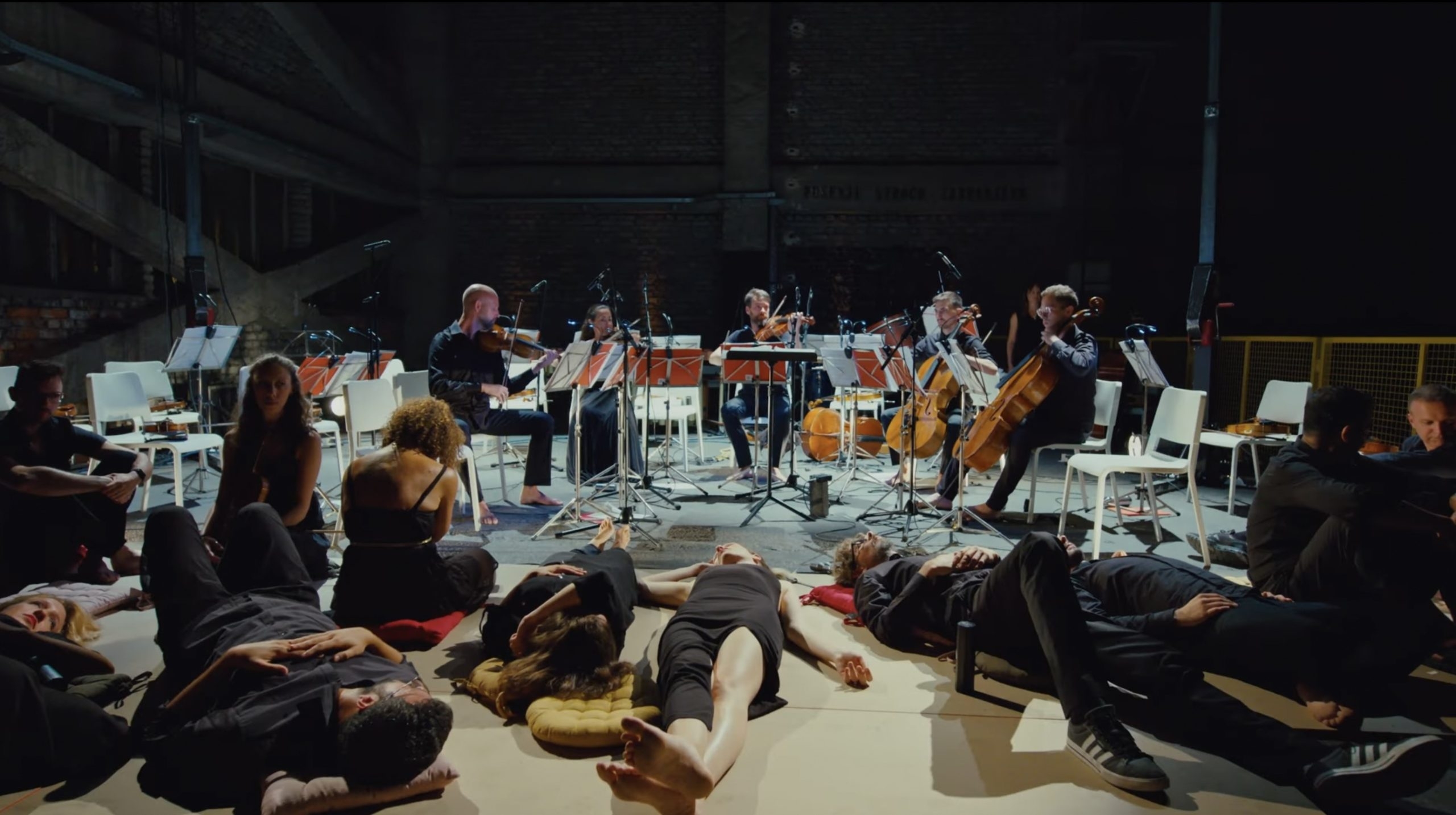 Treći dan A String Festa donosi No Borders Orchestra: Vrhunski muzički događaj 6. septembra u Banskom dvoru