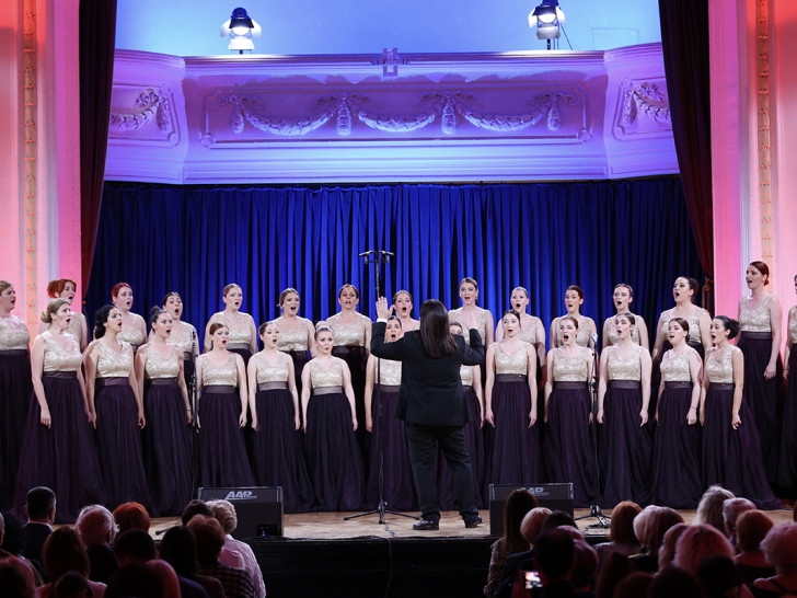 Novi izazov za " Banjalučanke": Ženski kamerni hor putuje na takmičenje u Finsku