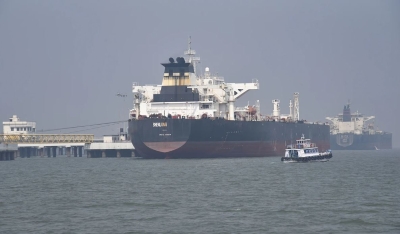 Iran otvorio Hormuški moreuz za komercijalna plovila