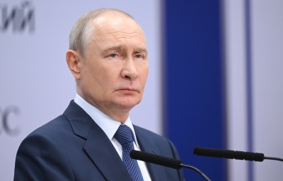 Želi sastanak u Kremlju: Putin odbio susret sa Zelenskim u SAD