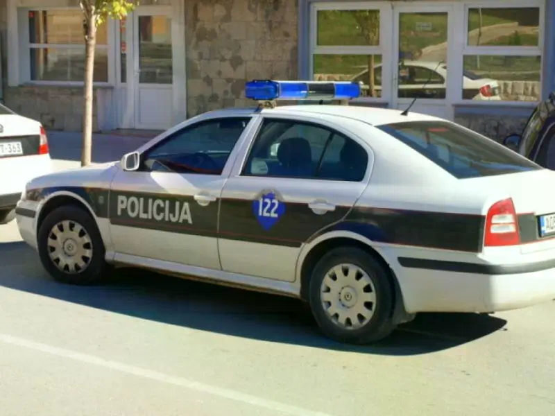 Dojave o bombama u školama širom BiH, policija angažovala i službene pse