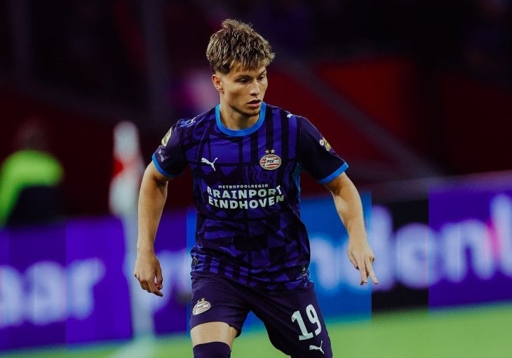 Navijači PSV-a sramotno izvrijeđali Bajraktarevića, neke riječi su užasne: Zašto je taj gad...
