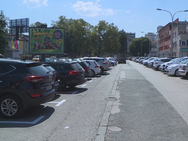 Da li će Banjalučani ponovo plaćati parking? (VIDEO)
