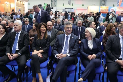 Košarac: Neću na sajam zbog Šmita