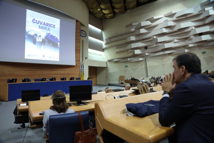 U SKLOPU OBILJEŽAVANJA DANA UN-a: 'Čuvarice mira' premijerno prikazane u Sarajevu - priče hrabrih žena iz BiH koje su služile širom svijeta