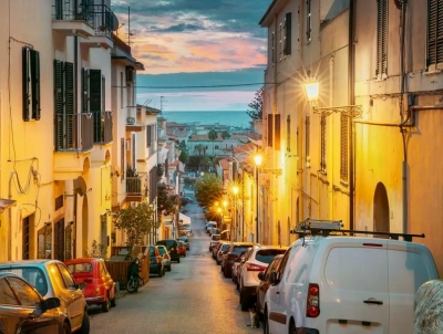 Razbijeno staklo na autu u Italiji: Šta napraviti kad vaš odmor iz snova postane noćna mora?