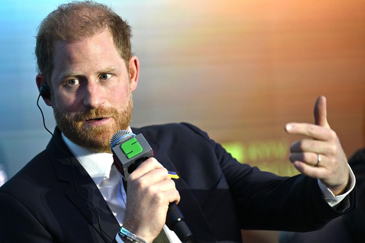 Princ Harry u iznenadnom posjetu Kijevu pozvao Putina da 'zaustavi rat'