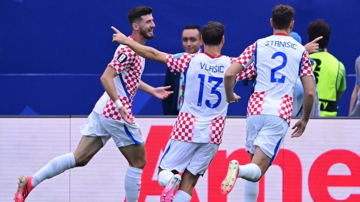 Video / Bivši kapiten mlade reprezentacije BiH sjajnim golom približio Hrvatsku nokaut fazi