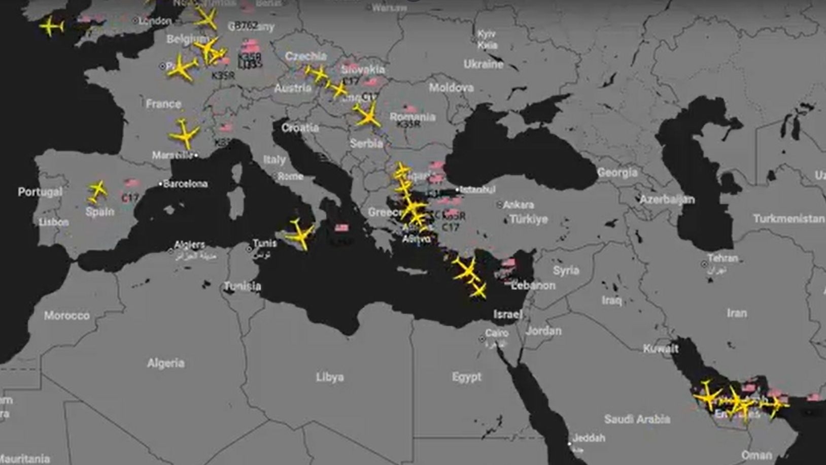 Amerika podigla avione, Iran šalje prijeteću poruku: "Bliži se nulti čas"