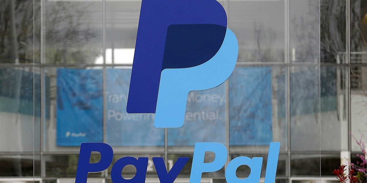PayPal pod pritiskom: Apple i novi rivali "nagrizaju" njegov ključni biznis