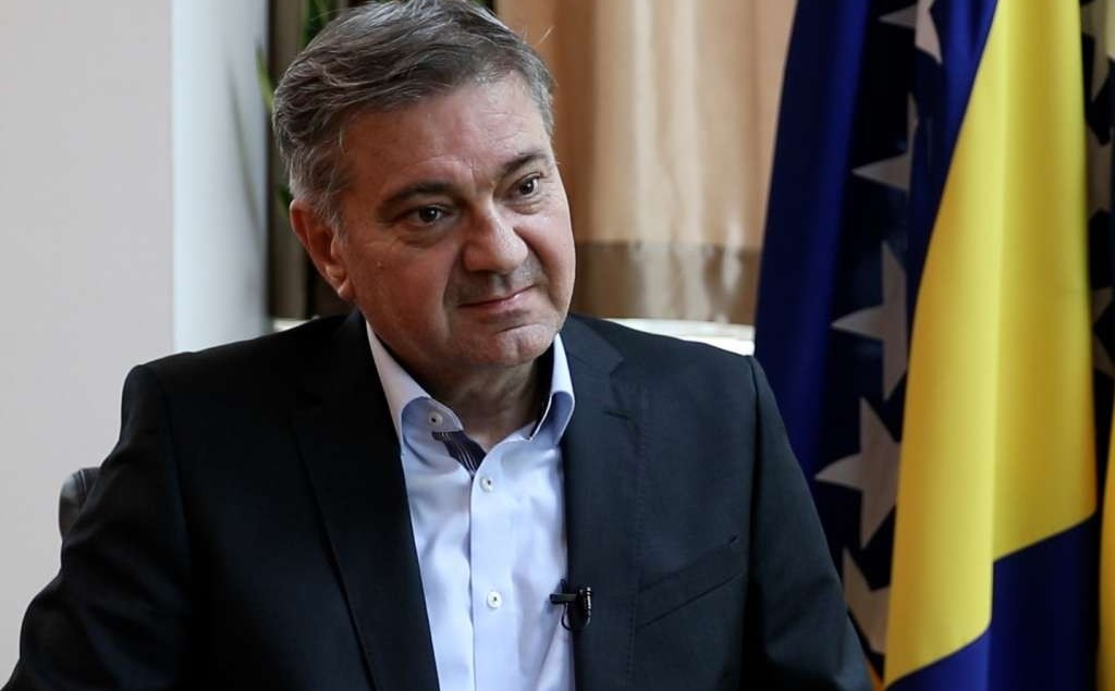 Zvizdić uputio apelaciju Ustavnom sudu: Budžetski novac iz RS koristi se za lobiranje protiv države