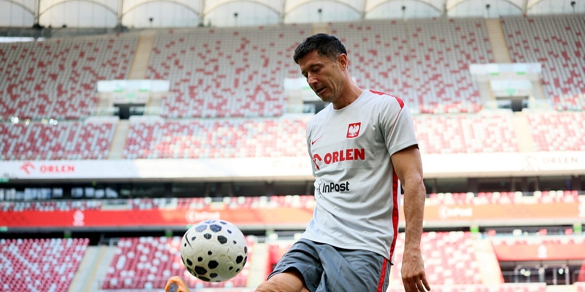 "Bomba" Fabrizija Romana: Robert Lewandowski napustio Evropu i prešao u MLS ligu