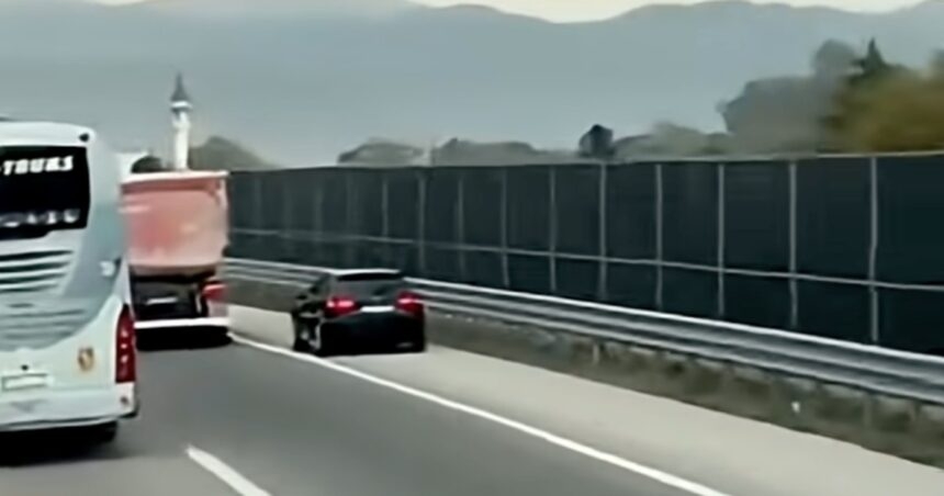 Snimak opasne vožnje na autoputu u BiH