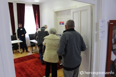 Izbori u Srbiji: Birališta se otvaraju i u Mostaru i Trebinju, donosimo sve lokacije